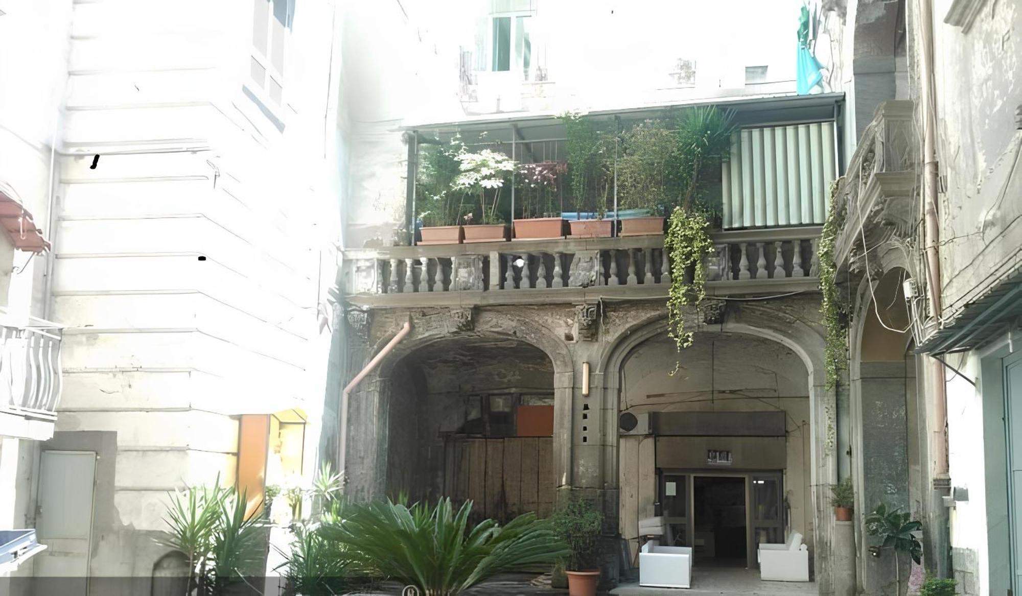 O' Scartellato Aparthotel Napoli Esterno foto